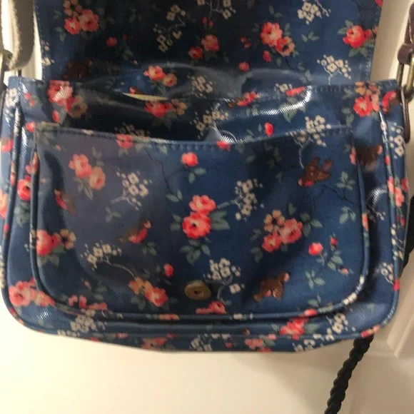 Cath Kidston floral crossbody bag - Picture 2 of 7